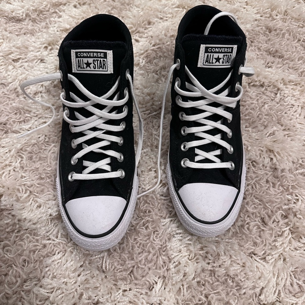 Women’s Chuck Taylor Converse Hi Top